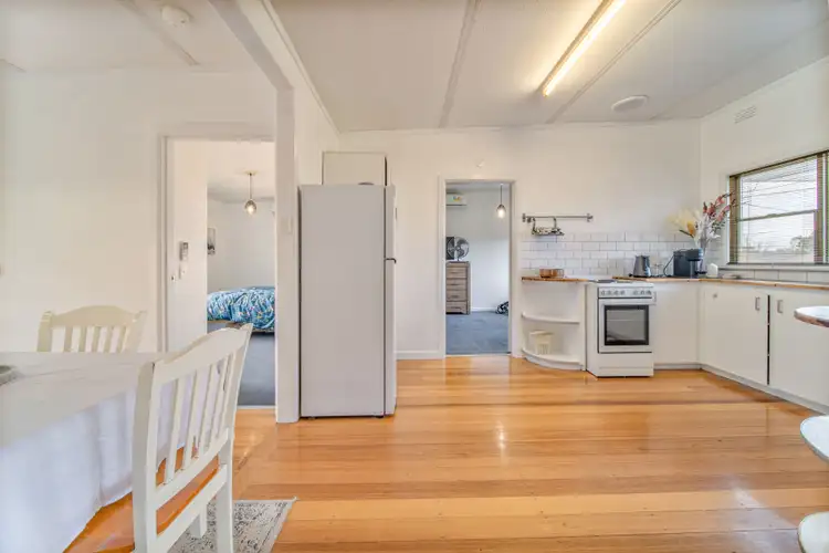 Fifth view of Homely house listing, 8 Nankoor Street, Golden Square VIC 3555