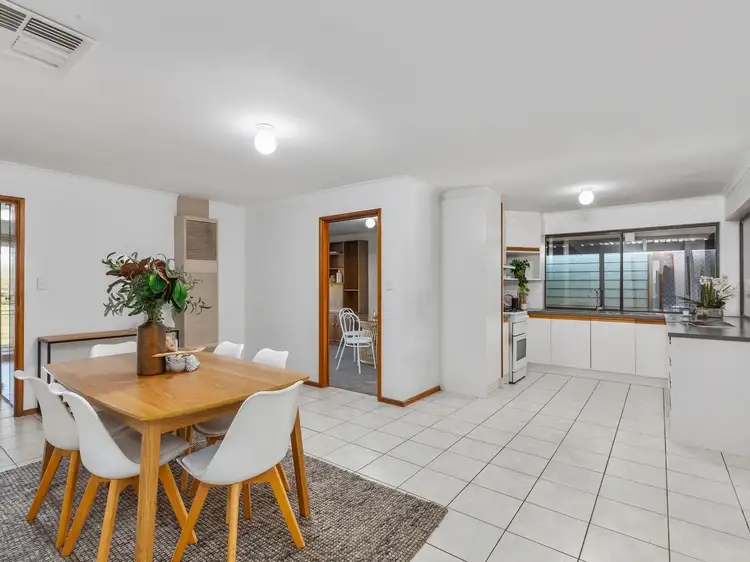 Fifth view of Homely house listing, 20 Oakhill Crescent, Morphett Vale SA 5162