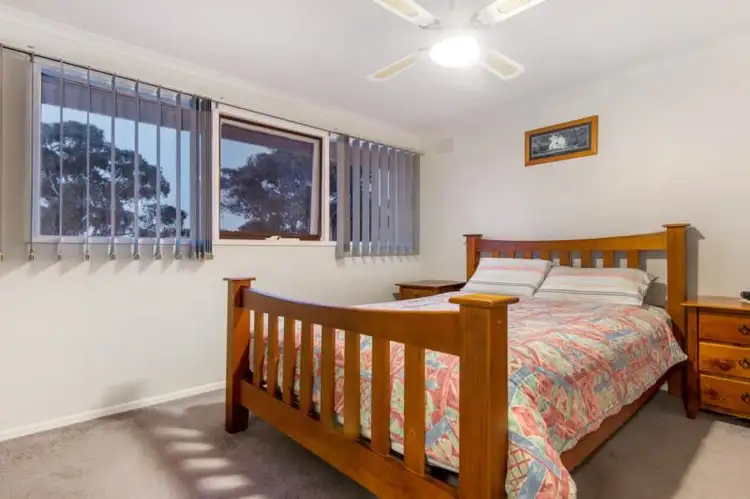 Fifth view of Homely townhouse listing, 2/190 Karingal Drive, Frankston VIC 3199