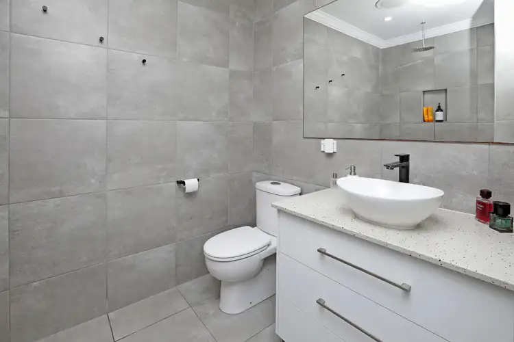 Sixth view of Homely unit listing, 2/548 Varley Street, Yorkeys Knob QLD 4878