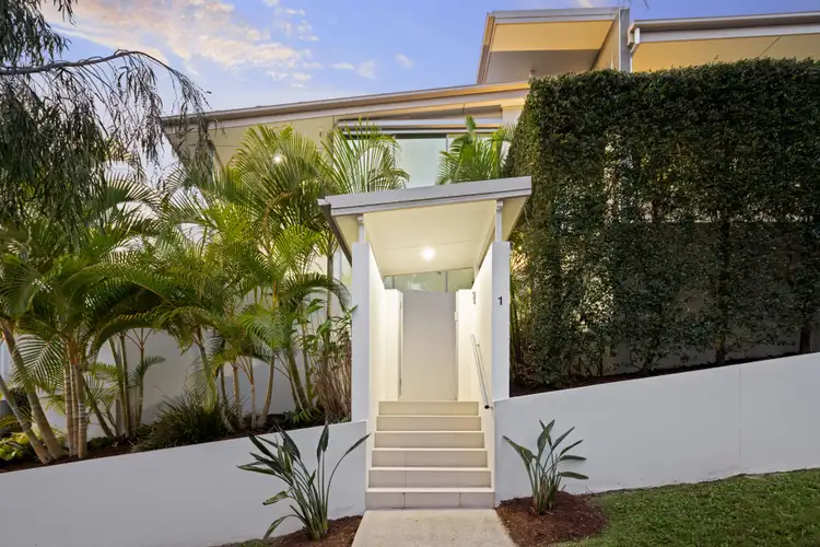 Third view of Homely townhouse listing, 1/238 Oxford Street, Balmoral QLD 4171
