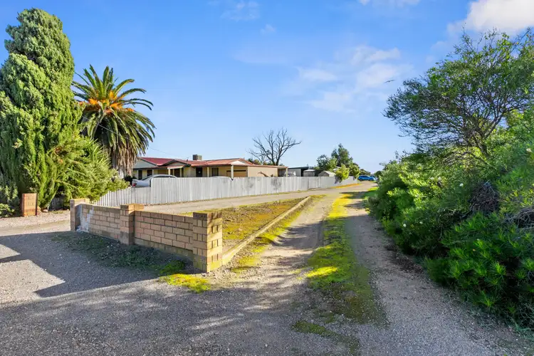Third view of Homely block of units listing, Units 1 - 3/No 14 Gillerton Terrace, Edithburgh SA 5583