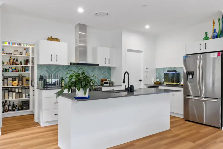 20 Tramline Rise, Burnside QLD 4560
