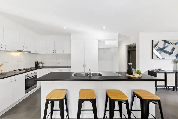 Third view of Homely house listing, 16 Fitzgerald Drive, South Morang VIC 3752
