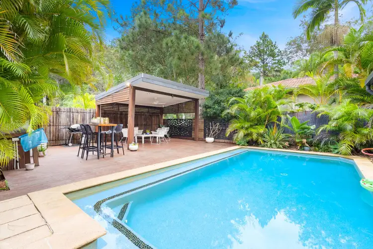 19 Bronhill Street, Currumbin Waters QLD 4223