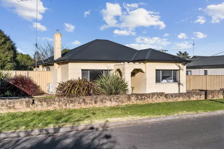 32 Umpherston Street, Mount Gambier SA 5290