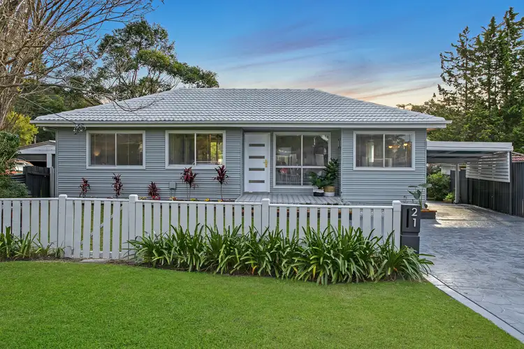 21 Sunshine Drive, Point Clare NSW 2250
