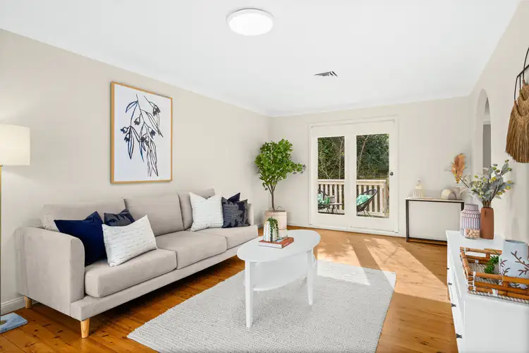 52 Jacaranda Avenue, Figtree NSW 2525