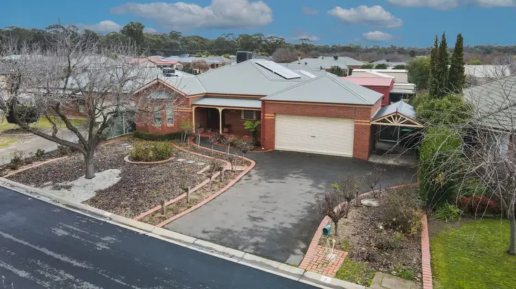 Second view of Homely house listing, 2 Kinta Court, Strathfieldsaye VIC 3551