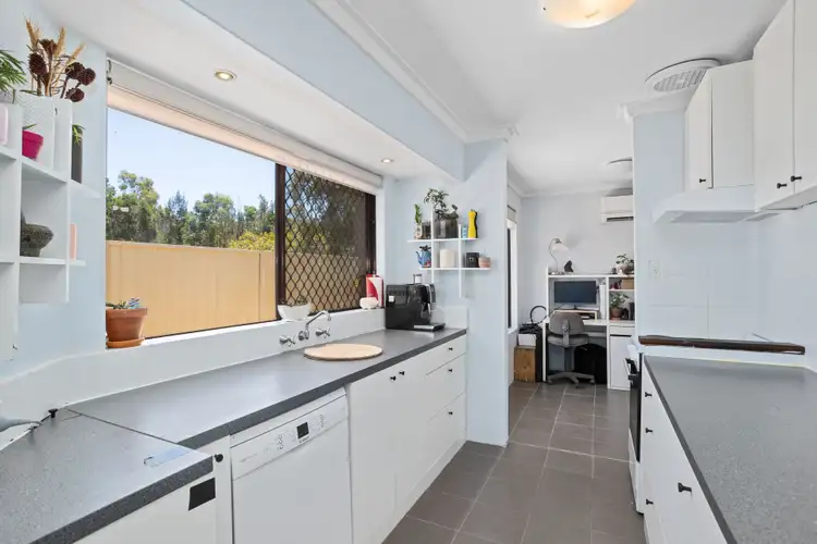 Fifth view of Homely house listing, 2 Hurrey Place, Beechboro WA 6063