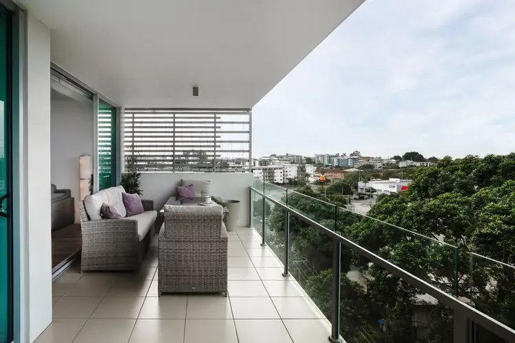 801/23 Parkland Street, Nundah QLD 4012