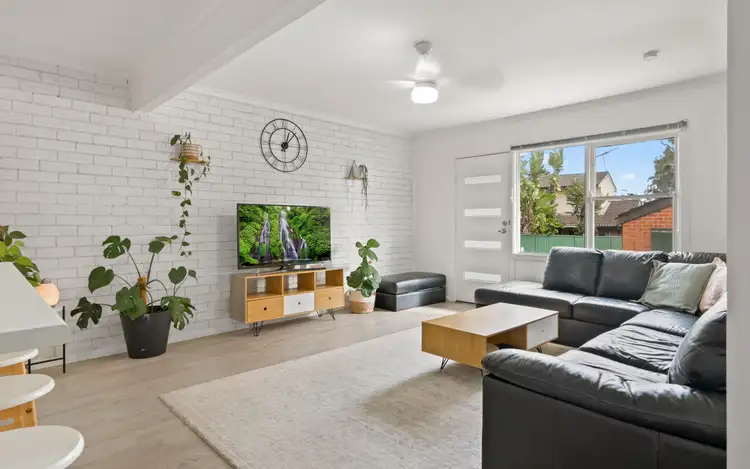 Fifth view of Homely villa listing, 4/84 Townson Avenue, Minto NSW 2566