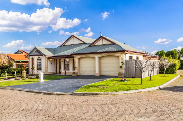 Second view of Homely house listing, 4 Robran Court, Newton SA 5074