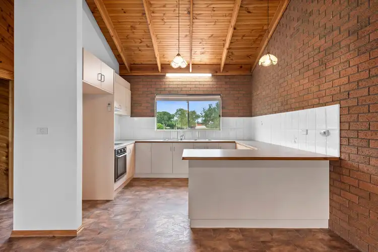 Sixth view of Homely house listing, 5/2 Selwyn Street, Lara VIC 3212
