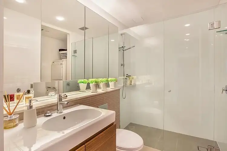 Third view of Homely apartment listing, 304/50 Mclachlan Avenue, Darlinghurst NSW 2010