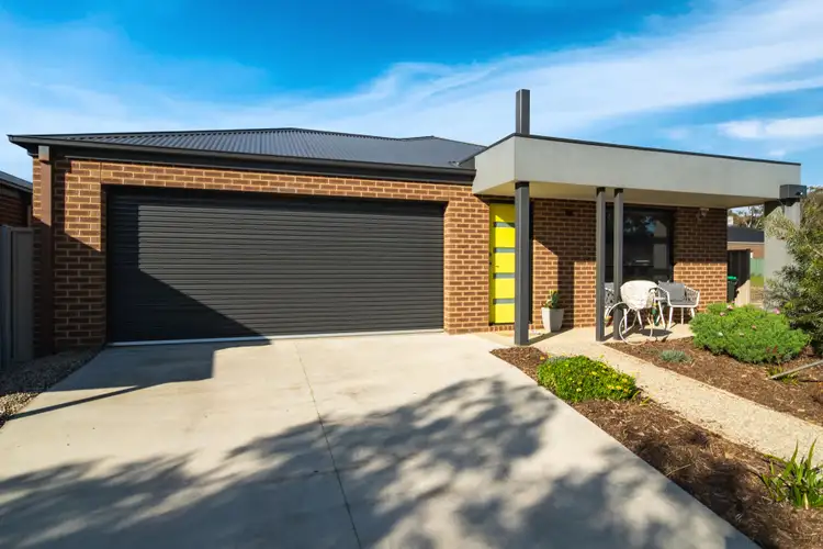 Main view of Homely house listing, 52 Elvey Drive, Kangaroo Flat VIC 3555