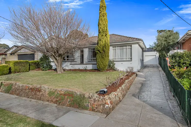 Main view of Homely house listing, 34 Lynden Grove, Mount Waverley VIC 3149