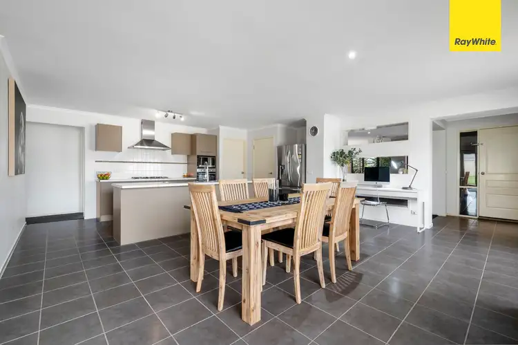 Fifth view of Homely house listing, 39 Featherhead Way, Harkness VIC 3337