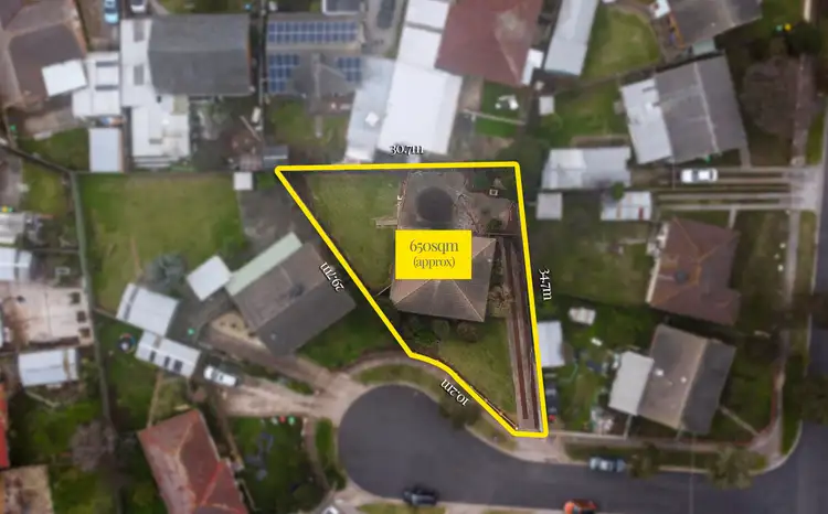 Second view of Homely house listing, 4 Timor Court, Coolaroo VIC 3048