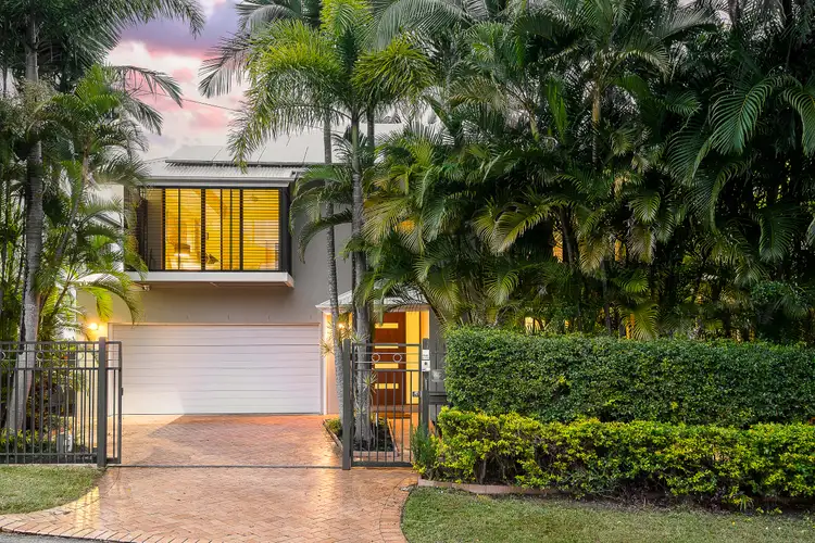 Third view of Homely house listing, 2 Scott Street, Hawthorne QLD 4171