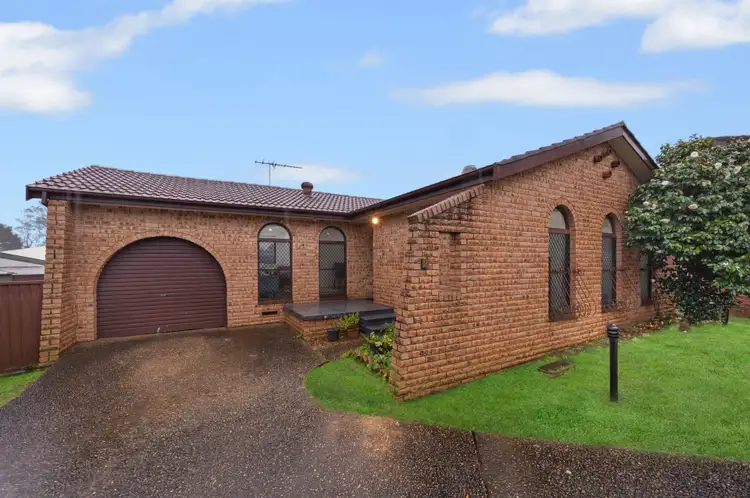 2/66 Fawcett Street, Glenfield NSW 2167