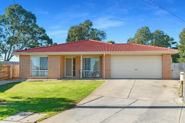13 Strathearn Court, Carrum Downs VIC 3201