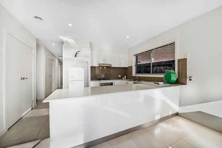 Fifth view of Homely unit listing, 7/22 Golf Links Road, Berwick VIC 3806