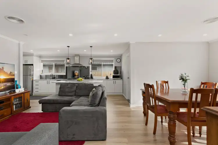 Fifth view of Homely house listing, 26 Canberra Grove, Lalor VIC 3075