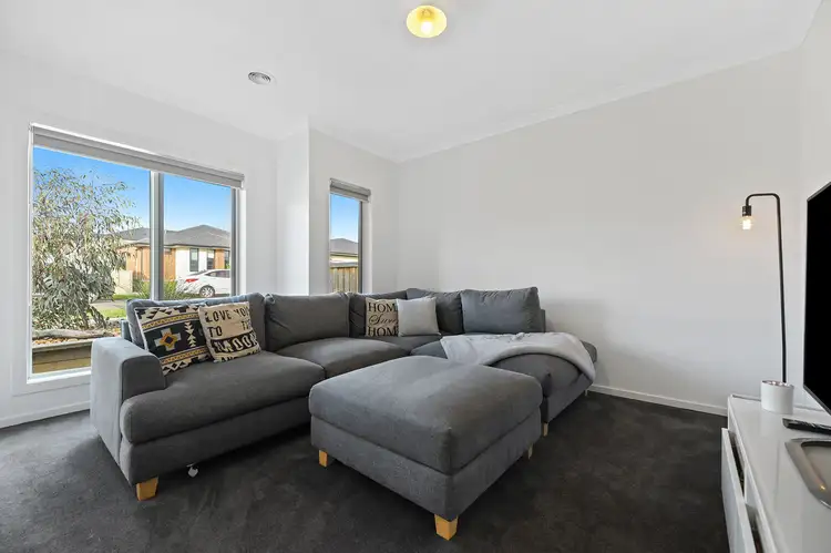 Sixth view of Homely house listing, 4 Kakoura Street, Drouin VIC 3818