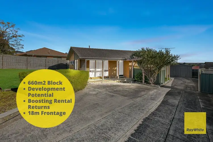 Main view of Homely house listing, 16 Castlecrag Close, Endeavour Hills VIC 3802