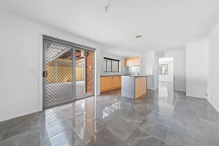 Fifth view of Homely house listing, 14 James McFarlane Wynd, Skye VIC 3977