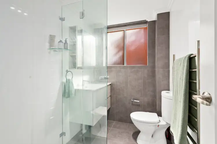 Sixth view of Homely unit listing, 2/47-51 Martin Place, Mortdale NSW 2223