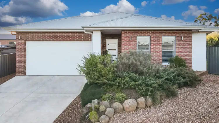 Main view of Homely house listing, 11 Birdwood Close, Eaglehawk VIC 3556