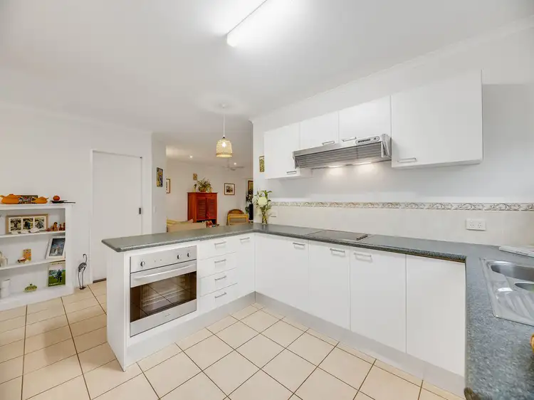 Sixth view of Homely unit listing, 2/18 Fort Street, Buderim QLD 4556
