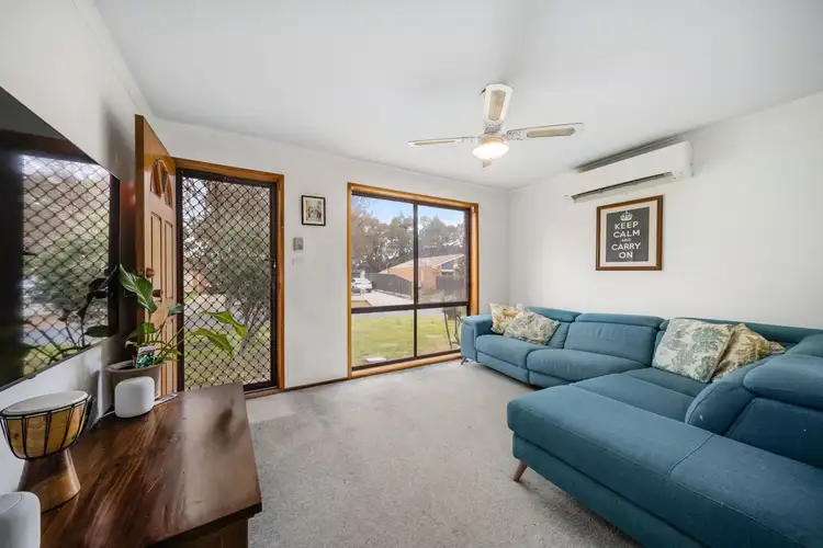 Second view of Homely house listing, 39 Reader Court, Banks ACT 2906