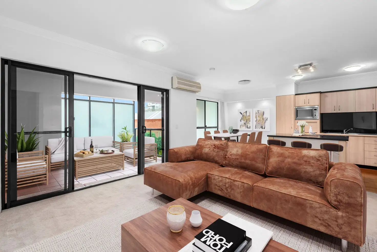 Main view of Homely unit listing, 23/33 Helen Street, Teneriffe QLD 4005