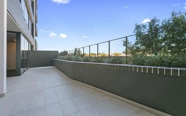 213/27 Commercial Road, Newstead QLD 4006