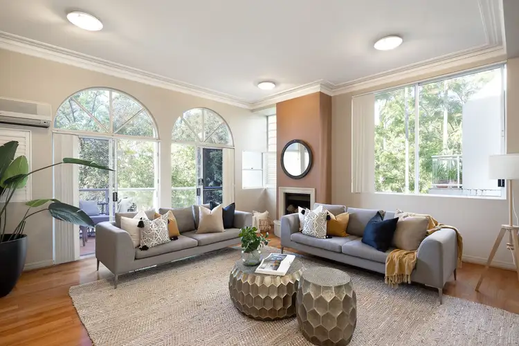 Main view of Homely townhouse listing, 2/62 Ryans Road, St Lucia QLD 4067