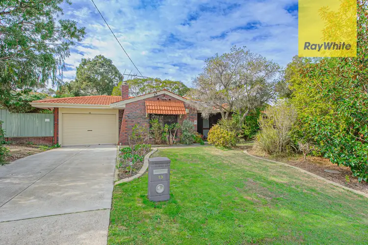 13 Natham Square, Swan View WA 6056
