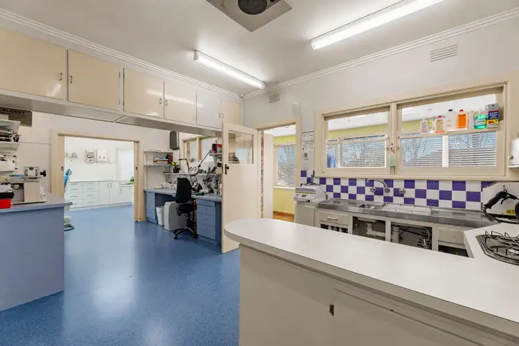 Fourth view of Homely house listing, 391 Canterbury Road, Vermont VIC 3133