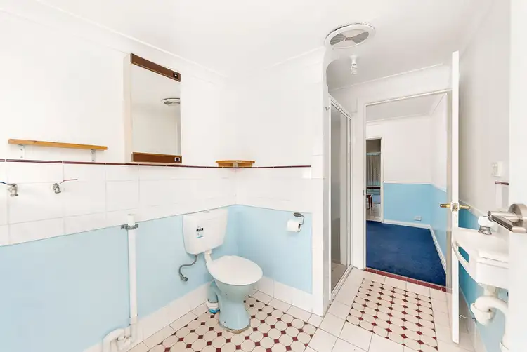 Sixth view of Homely house listing, 4 Kintore Avenue, Murray Bridge SA 5253
