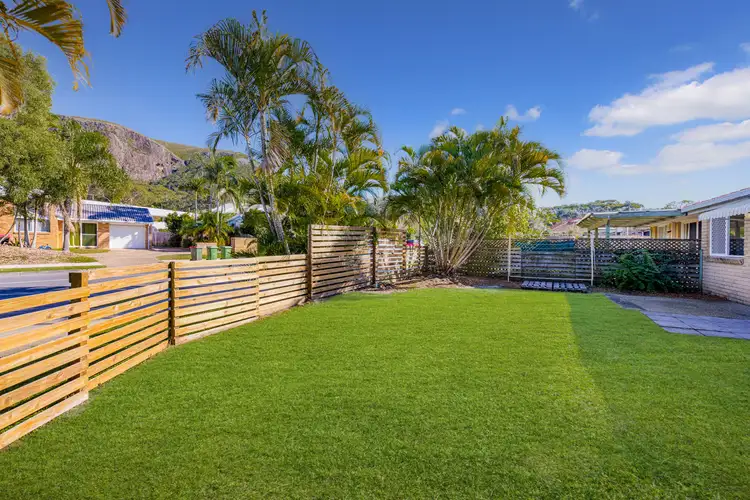 1/1 Melville Court, Mount Coolum QLD 4573