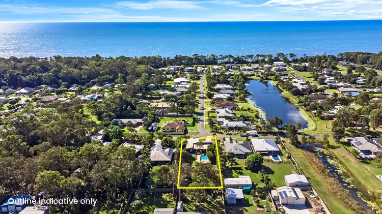 2 Hawk Court, Dundowran Beach QLD 4655