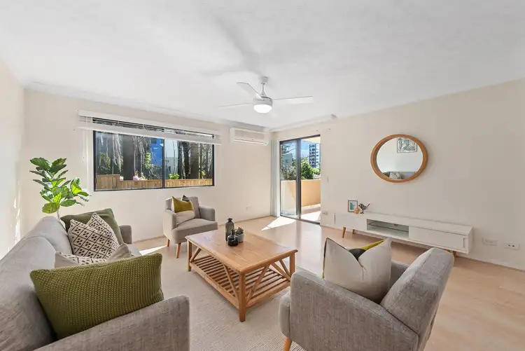 Second view of Homely townhouse listing, 8/2200 Logan Road, Upper Mount Gravatt QLD 4122