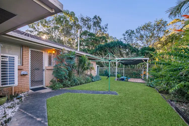 Second view of Homely semi-detached listing, 2/3 Yarrow Court, Cleveland QLD 4163