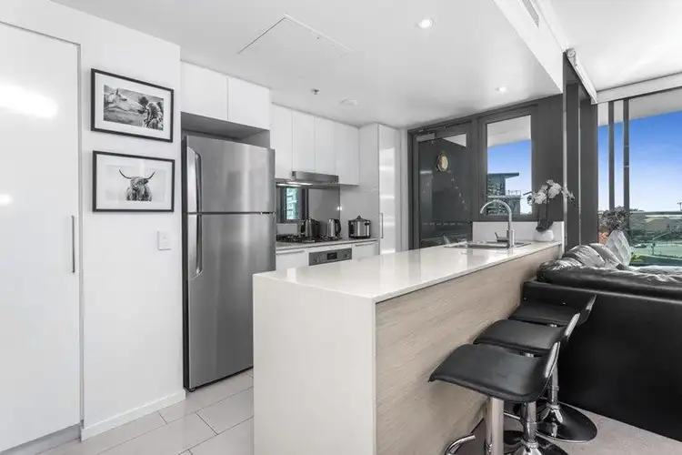 Second view of Homely unit listing, 10506/8 Harbour Road, Hamilton QLD 4007