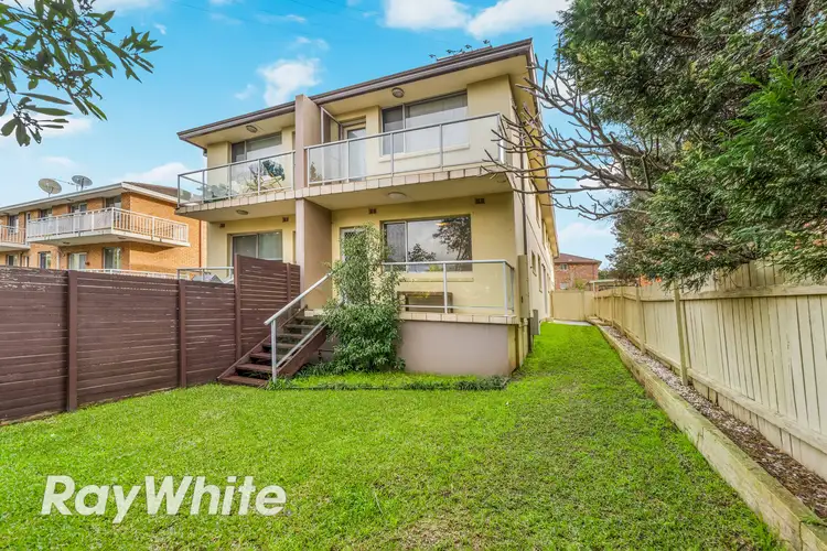 2/10 Marsden Street, Granville NSW 2142