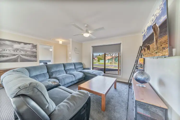 Seventh view of Homely house listing, 1 Triplett Avenue, Ascot VIC 3551