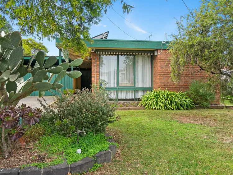 13 Stanton Court, Darley VIC 3340