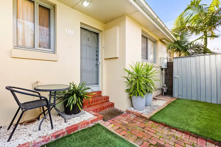 1/2 Meyer Road, Burwood VIC 3125